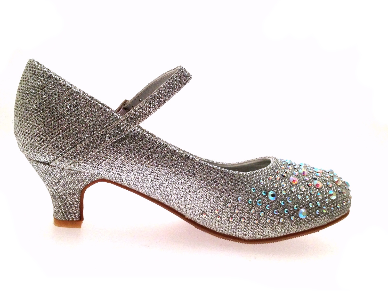 Childrens silver shoes uk kids' shoes products found We know that kids’ shoes are a big priority – those growing feet deserve only the best. Check out our great range of boys’ shoes and girls’ shoes from big brands they love such as Converse, Nike, adidas and more.